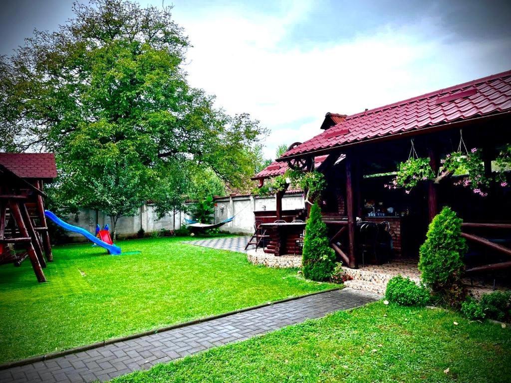 Hotel La Mateo Călimăneşti Exterior foto