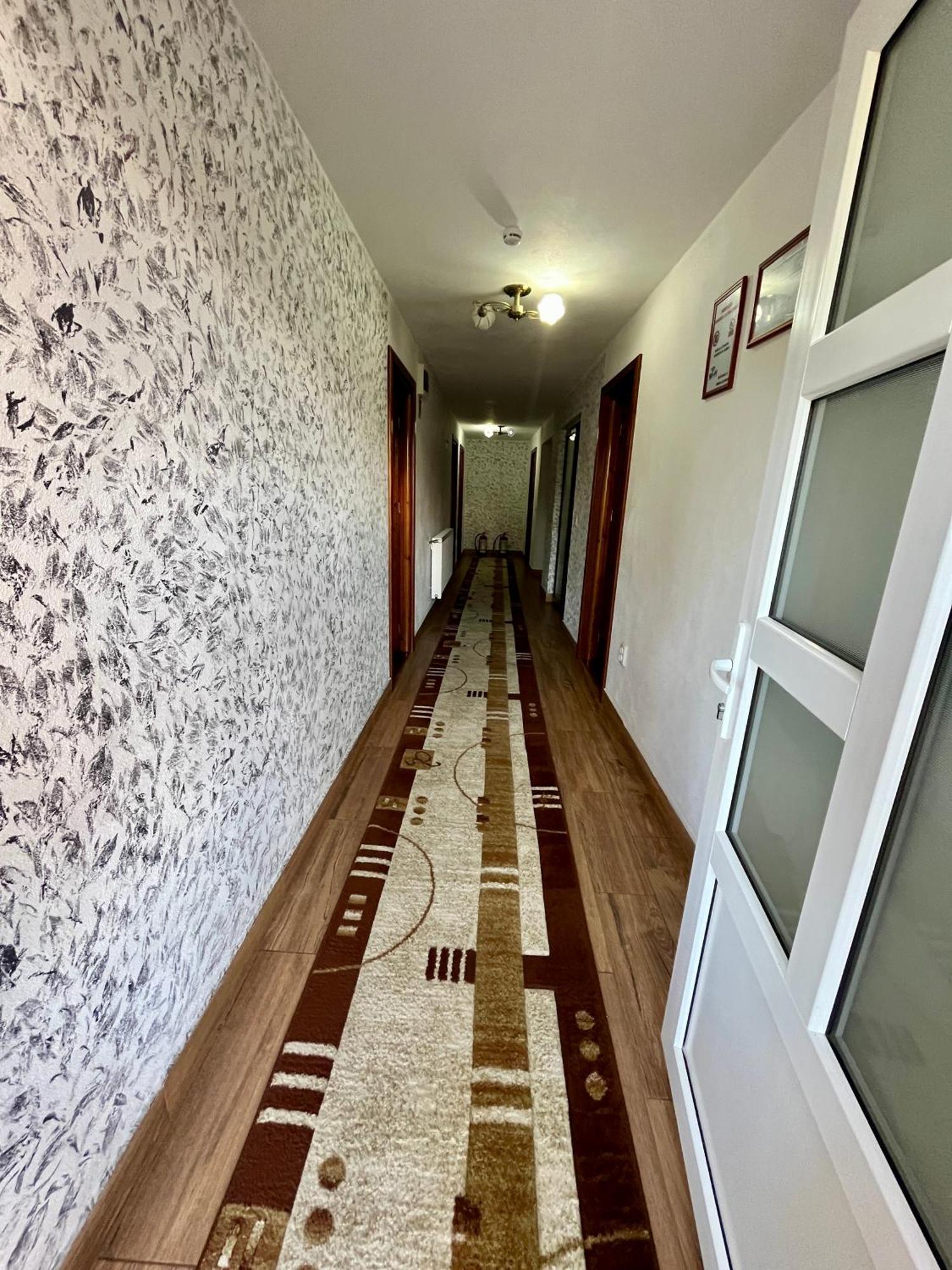 Hotel La Mateo Călimăneşti Exterior foto